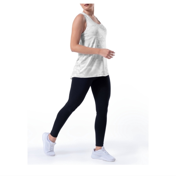 Athletic Works Women's Core Active Racerback Tank, Size Lg 12-14 - Picture 4 of 8